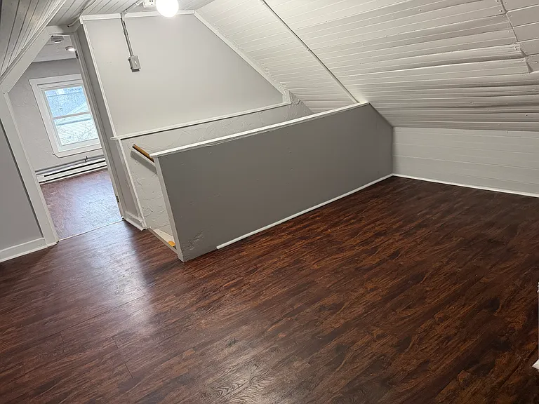 446 Main St #2R — Photo 7