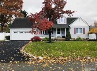130 Poplar Ave, Pompton Lakes, NJ 07442