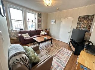 143 Endicott St #11, Boston, MA 02113