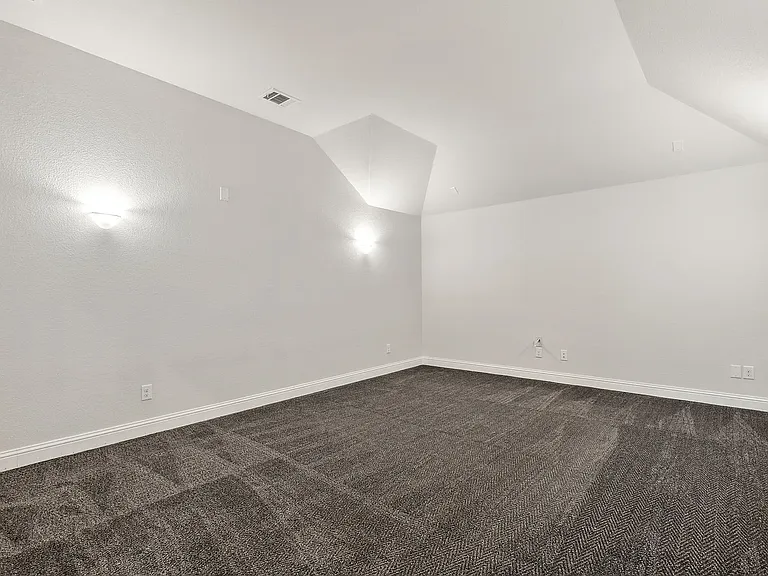 906 Overton Ave — Photo 10