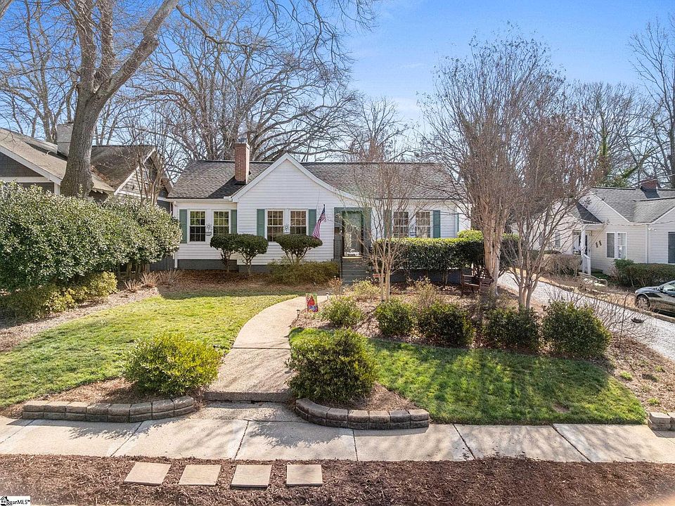 1st image of 19 Keowee Ave