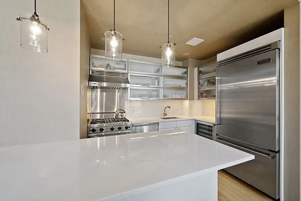 Sold by MNS | media 14