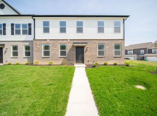 6213 Rhinecliff Dr, Whitestown, IN
