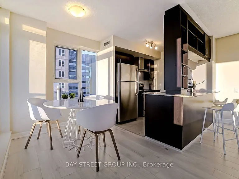 190 Borough Dr #710 — Photo 16