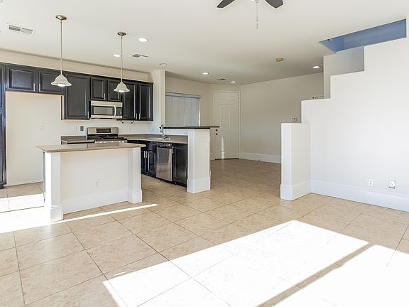 3rd image of 5432 Pinehurst Grove St