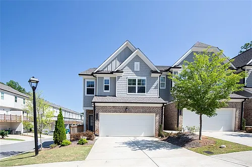 5125 Hillington Way Photo 1