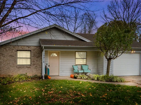 15916 Lima Rd, Huntertown, IN 46748