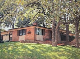 1213 Briarwood Blvd, Arlington, TX 76013