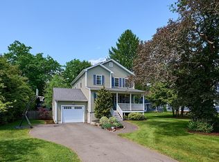 46 Upland Rd, Leeds, MA 01053
