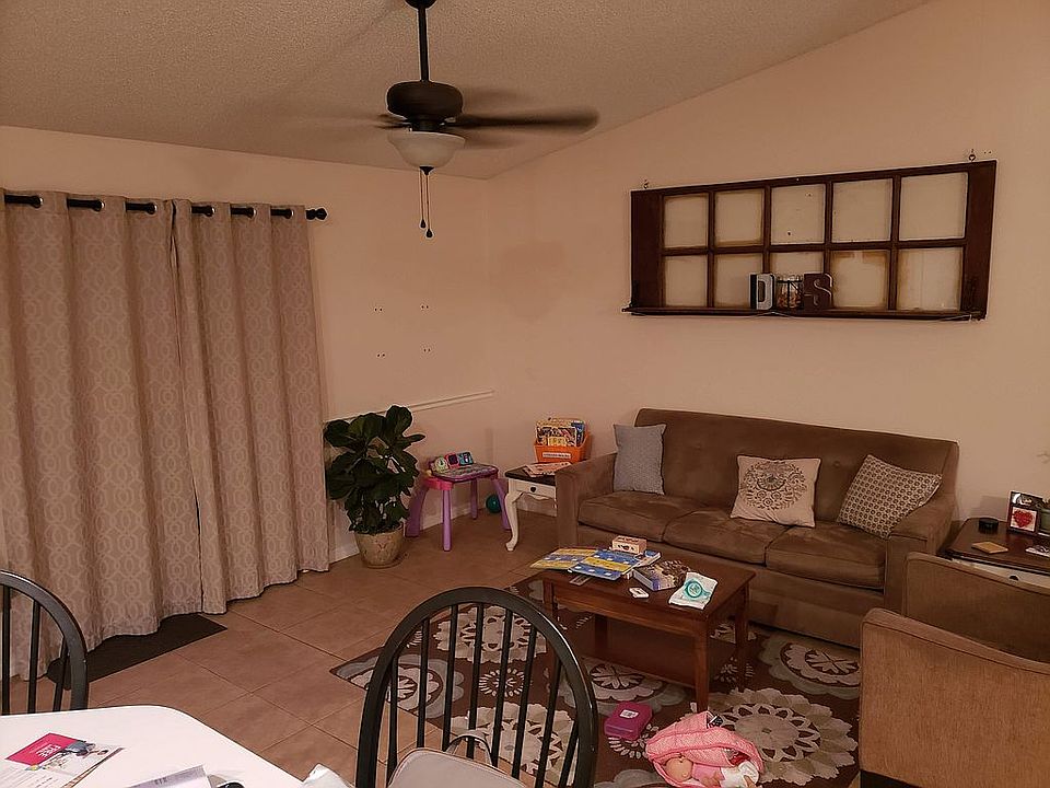 2nd image of 2396 Aquilos Ave SE