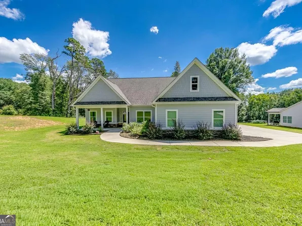 235 Mountain Creek Dr, Pendergrass, GA 30567