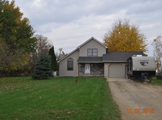 4432 S Grove Rd, Saint Johns, MI 48879