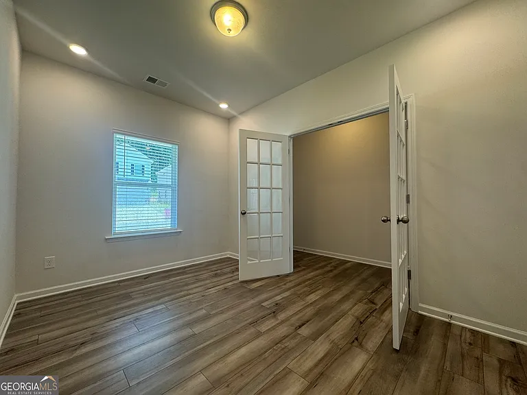 124 Sycamore Ln — Photo 5