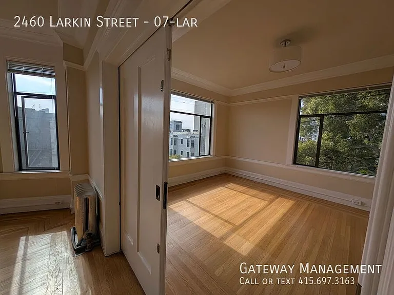 2460 Larkin St #7 — Photo 6