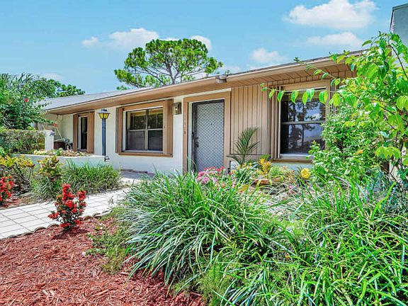 3rd image of 6140 Fairfield Cir #3