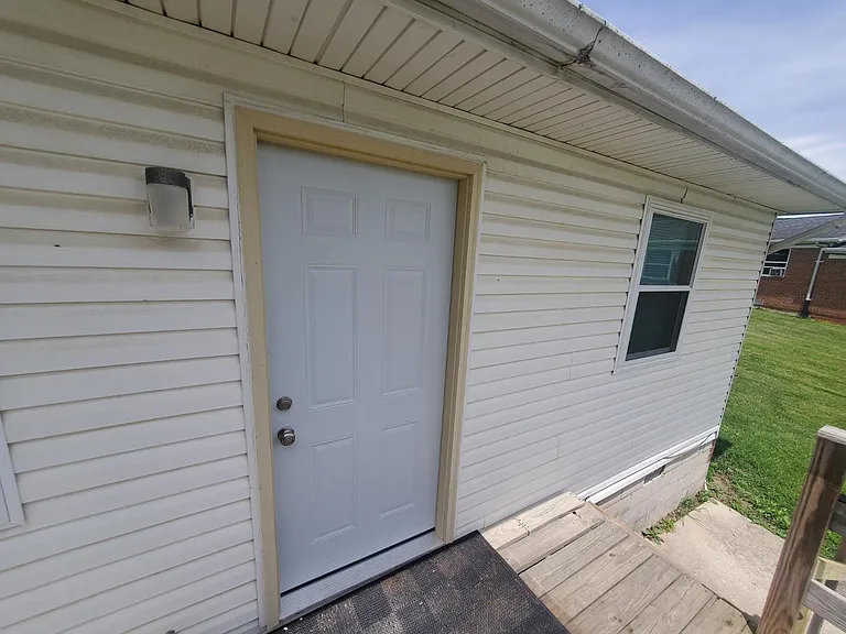 954 Winding Hollow Ln #C — Photo 2