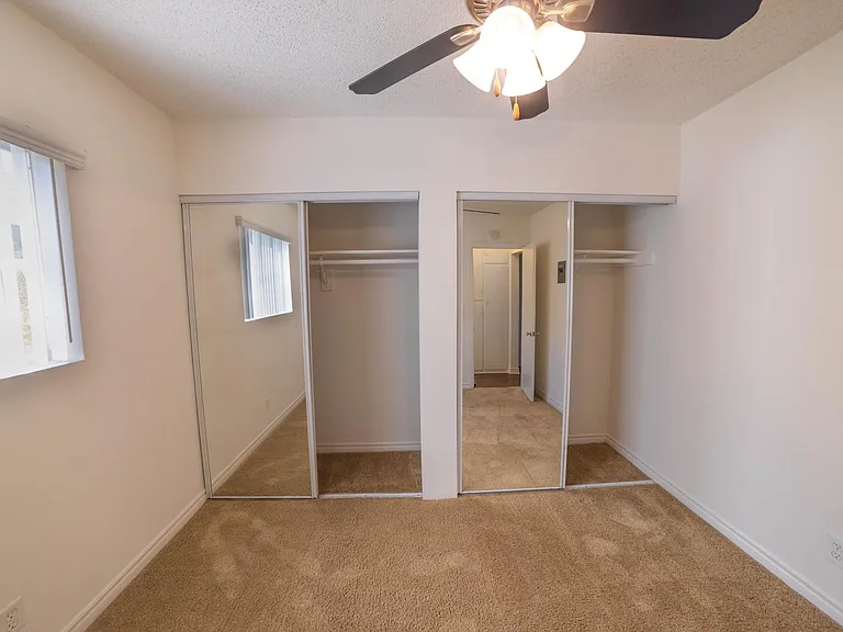 Rives Manor Downey — Photo 18