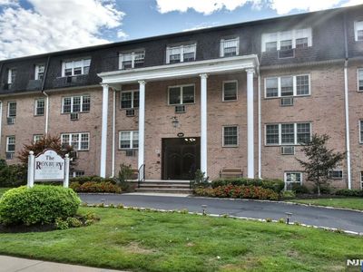 550 Fairview Ave APT 203, Westwood, NJ, 07675