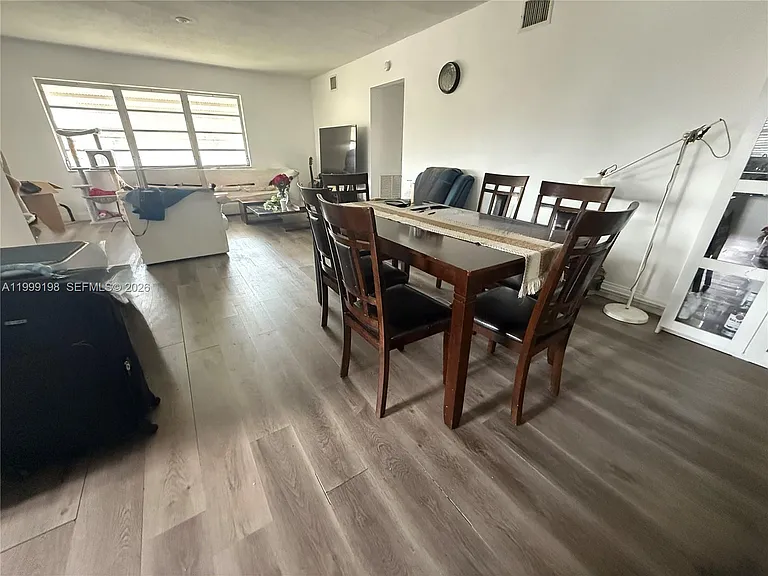 141 NE 10th Ave #17B — Photo 15