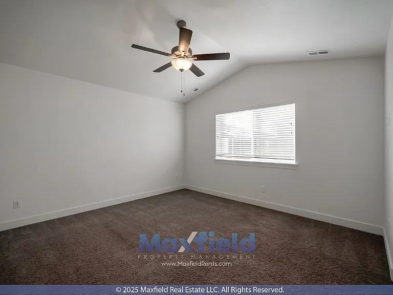4718 Breezy Patch Rd — Photo 14