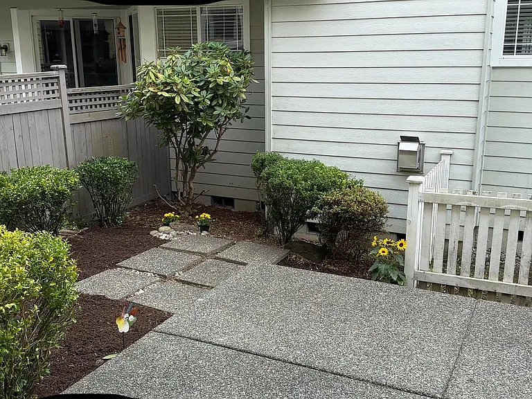 18866 NE 63rd Way #103 — Photo 15