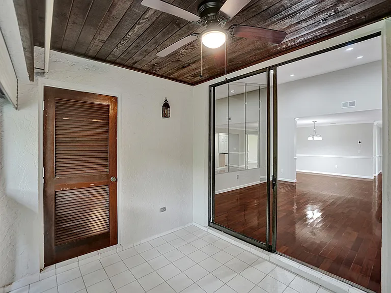 9280 Sabal Ridge Cir #B — Photo 40