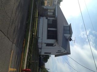 24 5th St, Fords, NJ 08863