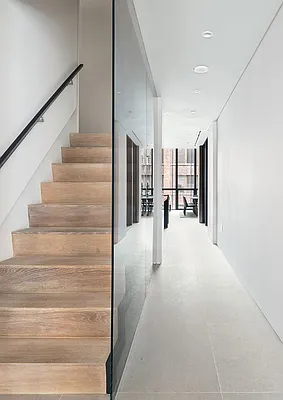 Rented by Compass | media 47