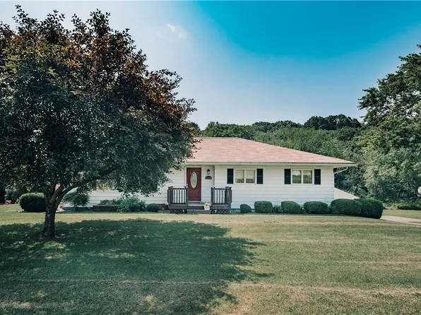 7213 Route 85 Hwy S, Beyer, PA 16211