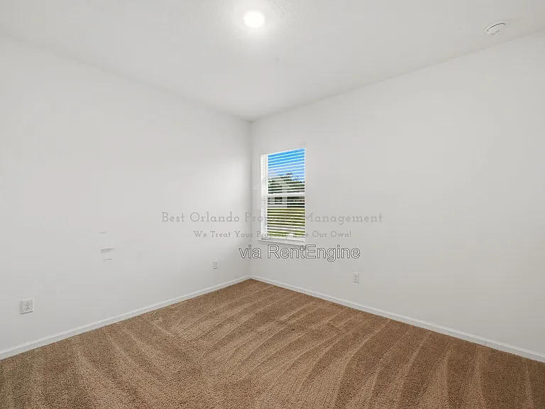 4386 Davos Dr — Photo 33