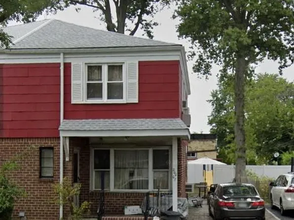 20007 53rd Avenue, Oakland Gardens, NY 11364