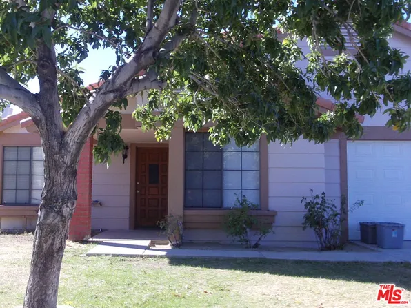 37323 26th St E, Palmdale, CA 93550