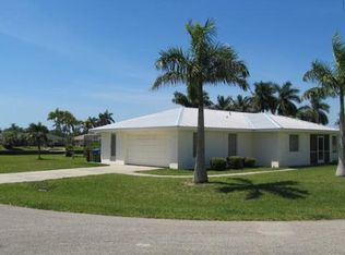 118 SW 50th St, Cape Coral, FL 33914