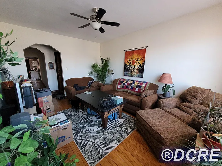 1427 N Artesian Ave #1A — Photo 2