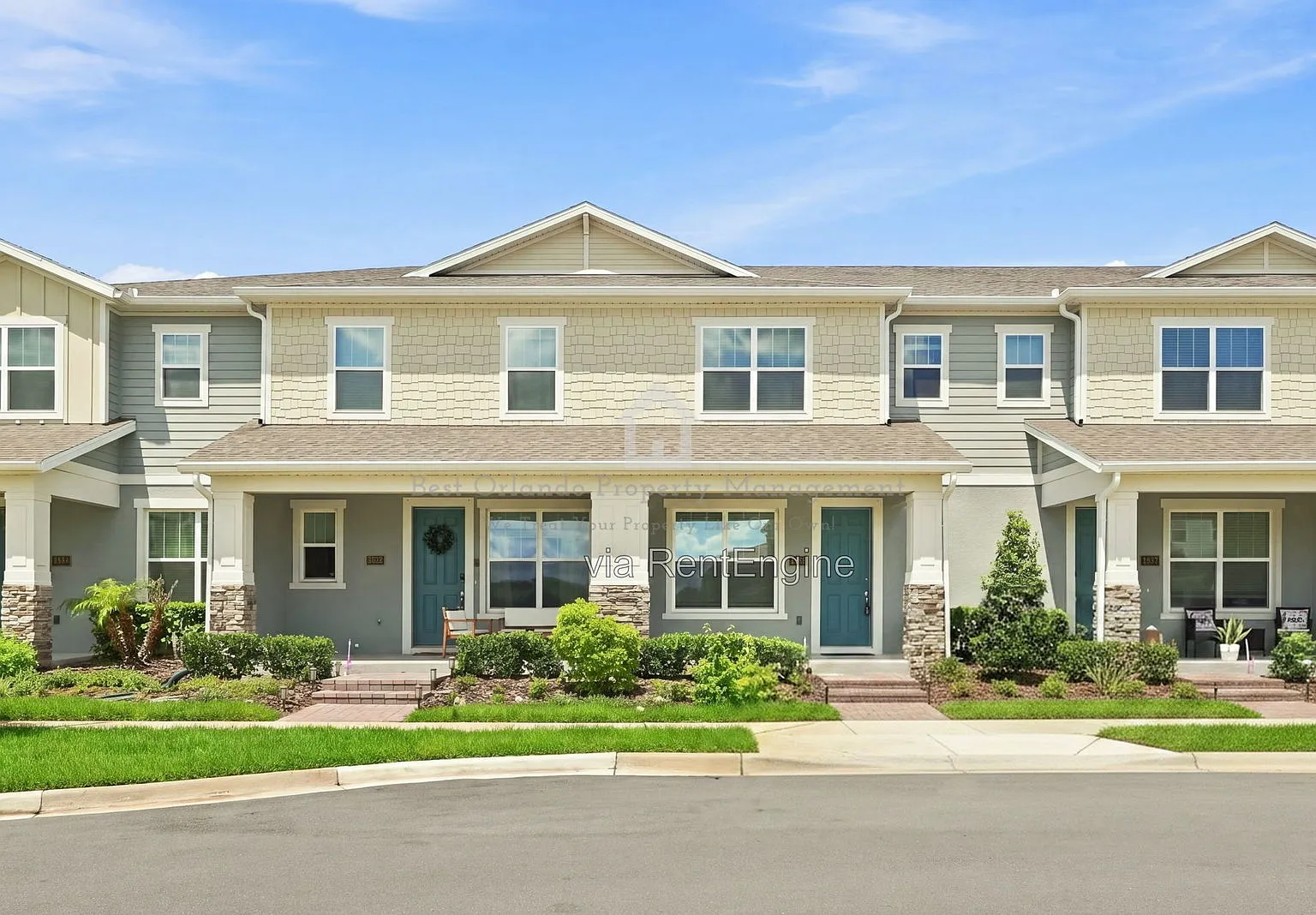4 bed, 3.0 bath, 1724 sqft, $2,700 — Photo 1
