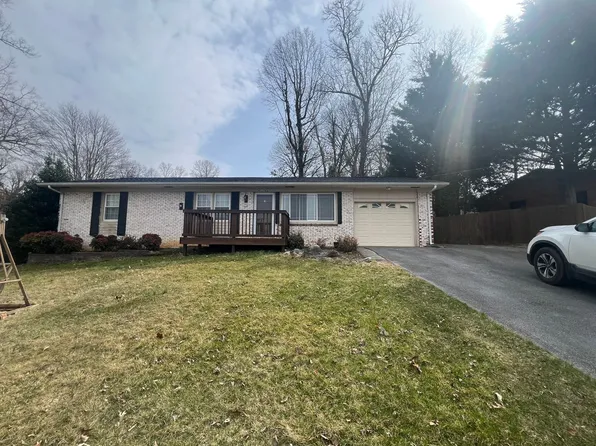 4011 E Englewood Blvd, Johnson City, TN 37601