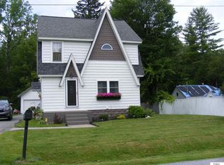 8 3rd Ave, Broadalbin, NY 12025