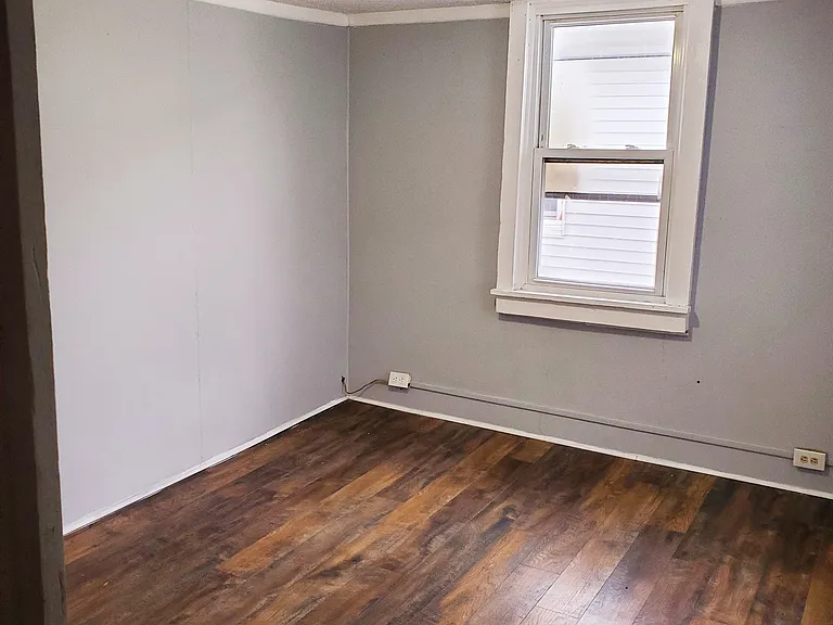 134 Blair St — Photo 18
