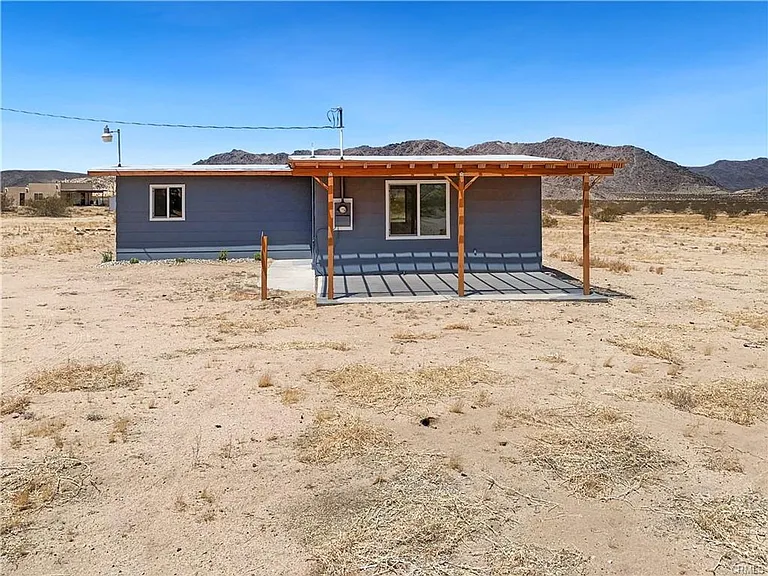 57220 Mikiska Blvd — Photo 15