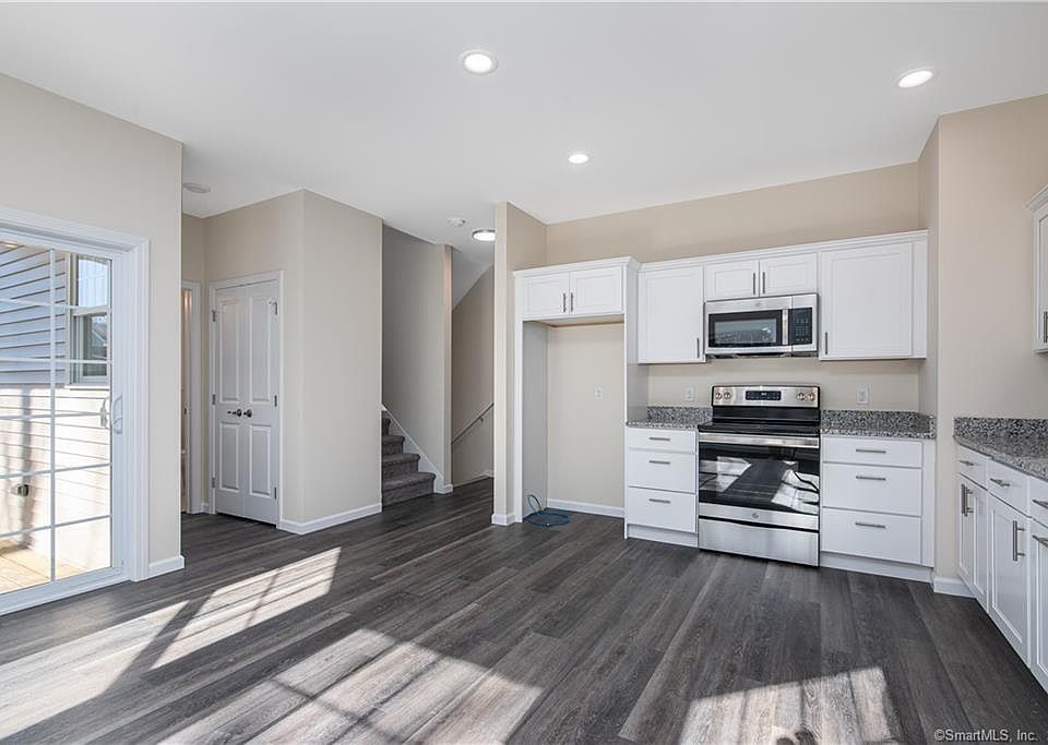 Somerset Woods Apartments Tolland, CT Zillow