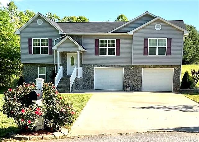 1st image of 106 Parkview Pl