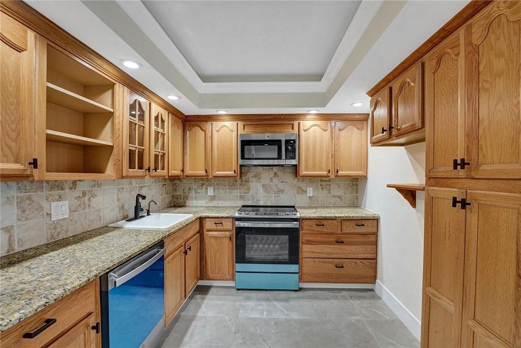 3900 Oaks Clubhouse Dr APT 107, photo 2