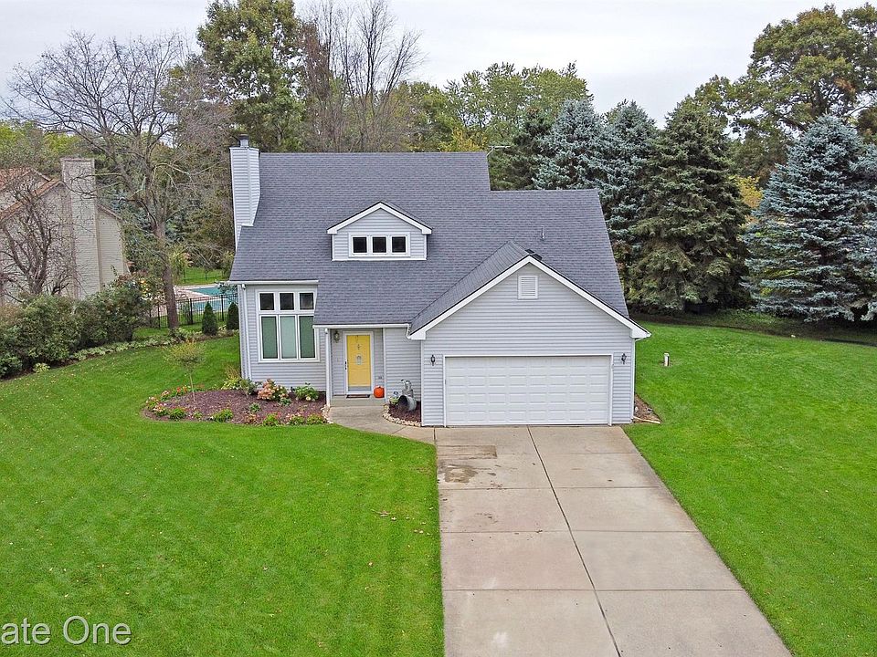 1st image of 5831 Winterberry Park Dr