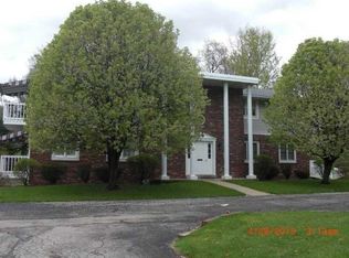 160 W Palm St APT 1, Washington, PA 15301