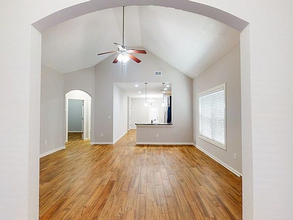 2nd image of 200 Claudia Dr