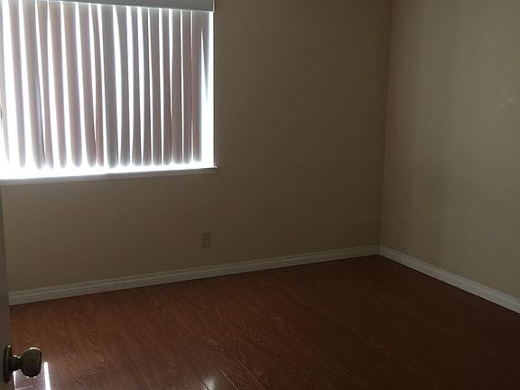 2nd image of 2842 S Virginia Pl