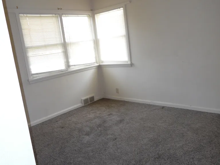 1719 Albion Ave #1 — Photo 4