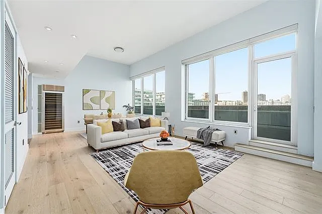 1 bed, 1.5 bath, 1195 sqft, $5,500 — Photo 2