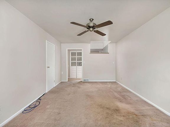 5th image of 11350 Melissa Ct