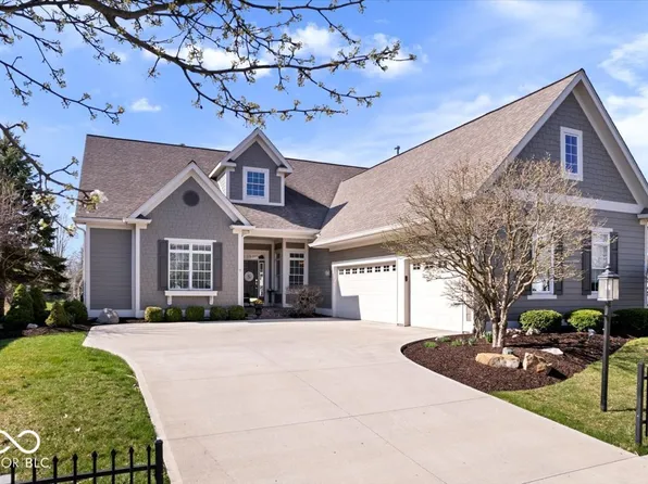 743 Hanover Close, Zionsville, IN 46077